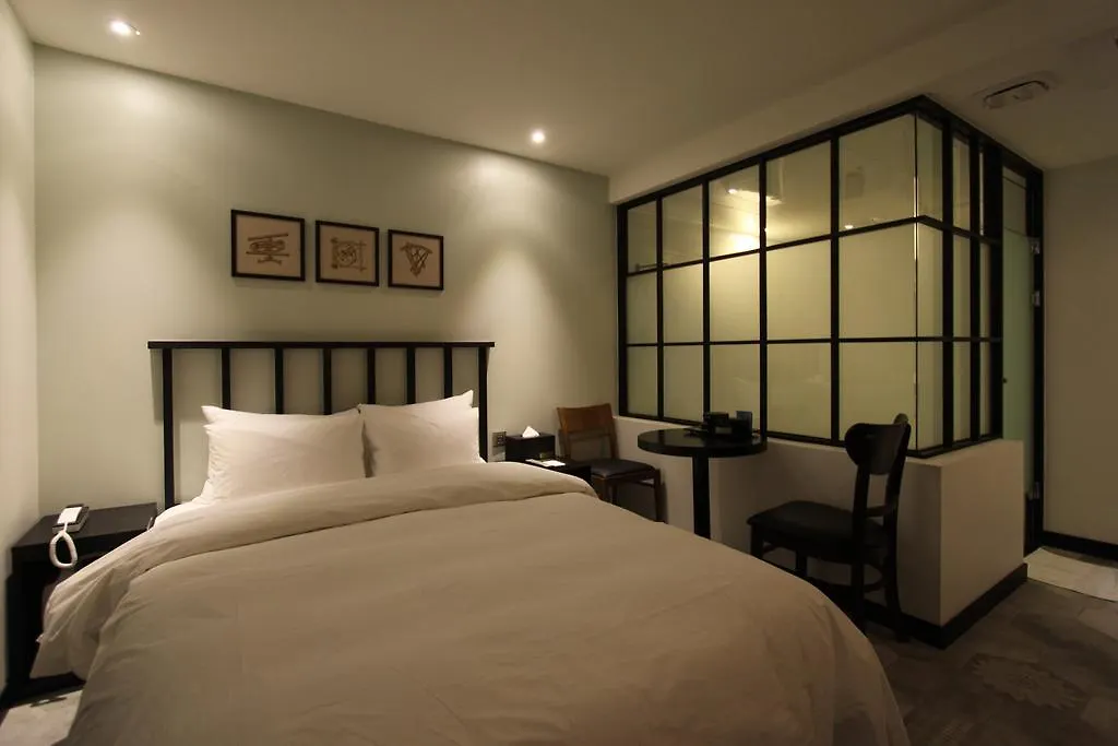 Premier Hotel Xym Soul