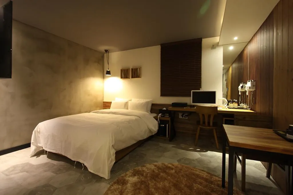 Premier Hotel Xym Soul